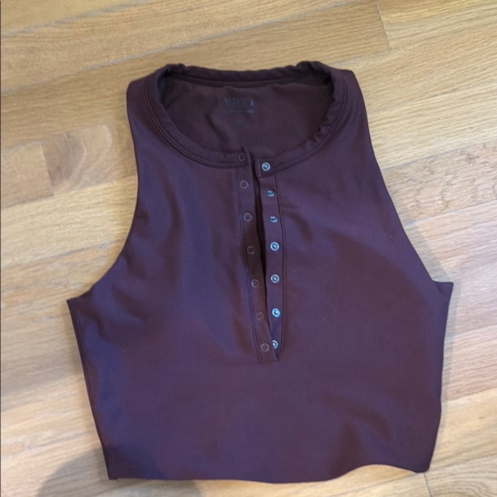 YPB Abercrombie and fitch workout top small padded brown